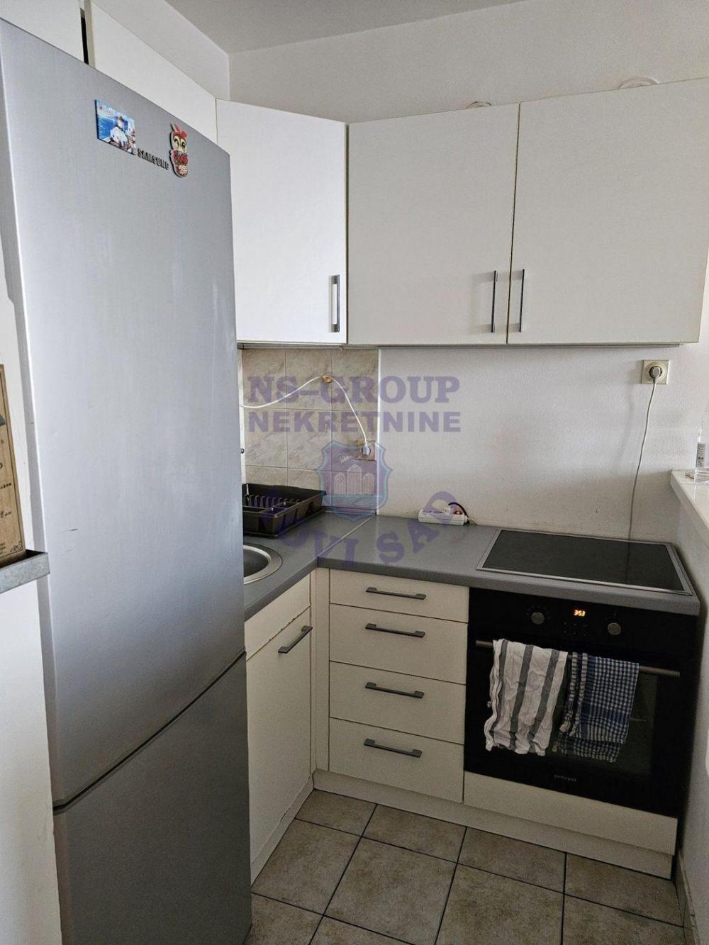 Slika 4 - Odličan dvosoban stan na Bulevaru!