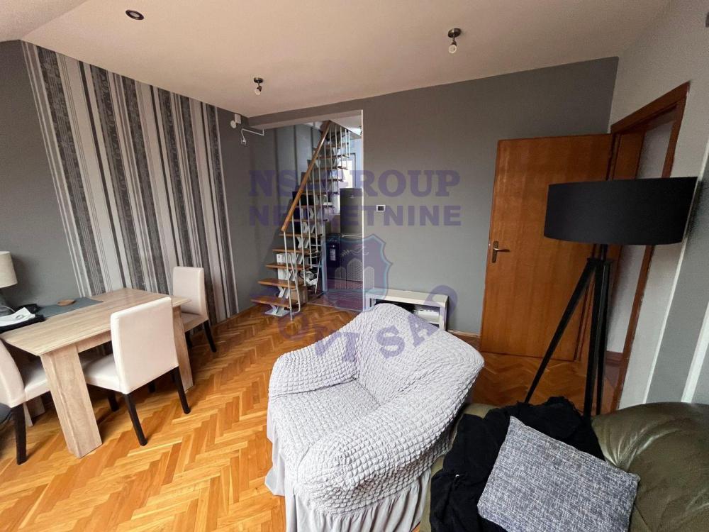 Slika 1 - Trosoban stan na Novoj Detelinari 61m2