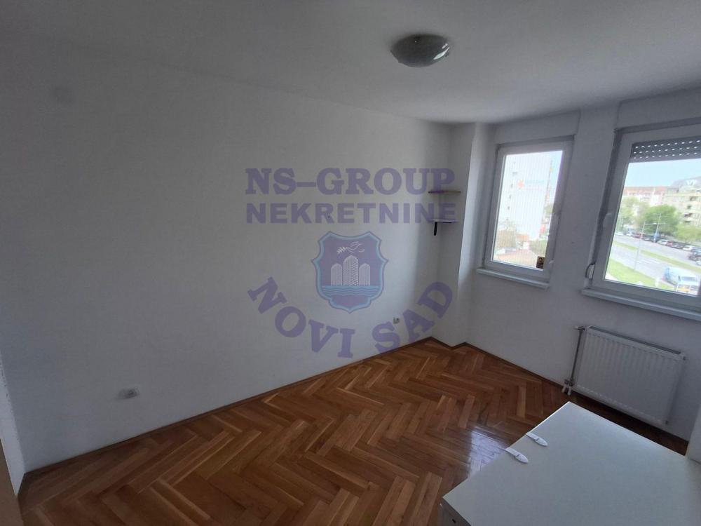 Slika 4 - Na atraktivnoj lokaciji u Bulevaru Patrijarha Pavla