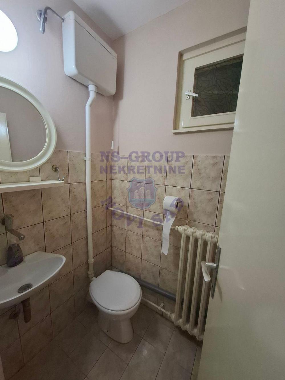 Slika 7 - Kompletno namešten stan na Bulevaru Oslobođenja