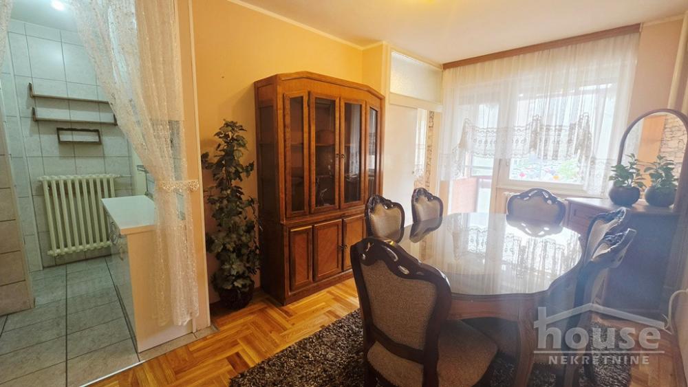 Slika 6 - Stan,NOVI SAD,BULEVAR,kv: 49.00, € 153000, ID: 1065675