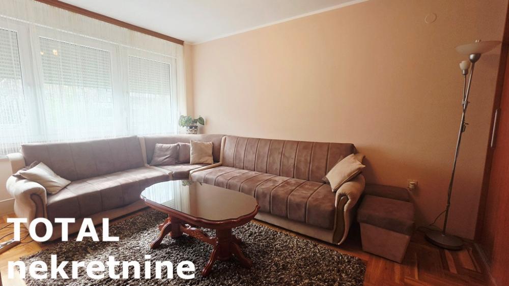 Glavna slika -Stan,NOVI SAD,BULEVAR,kv: 49.00, € 153000, ID: 1102523