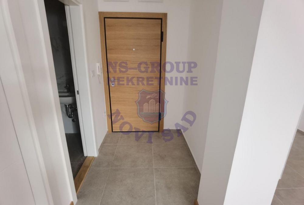 Slika 5 - Dvosoban, 41m2, Telep Novi Sad, sa terasom, ima lift
