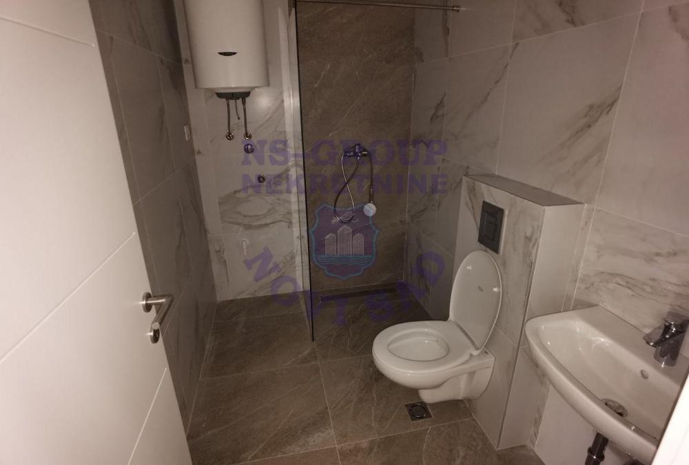 Slika 6 - Dvosoban, 41m2, Telep Novi Sad, sa terasom, ima lift