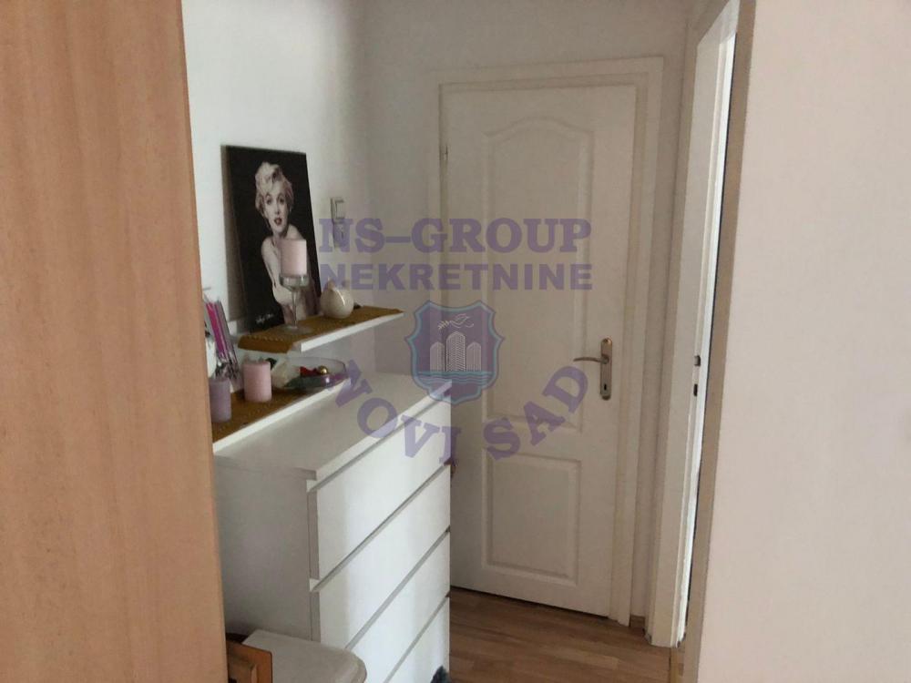 Slika 2 - Odlican dvosoban stan na Satelitu!