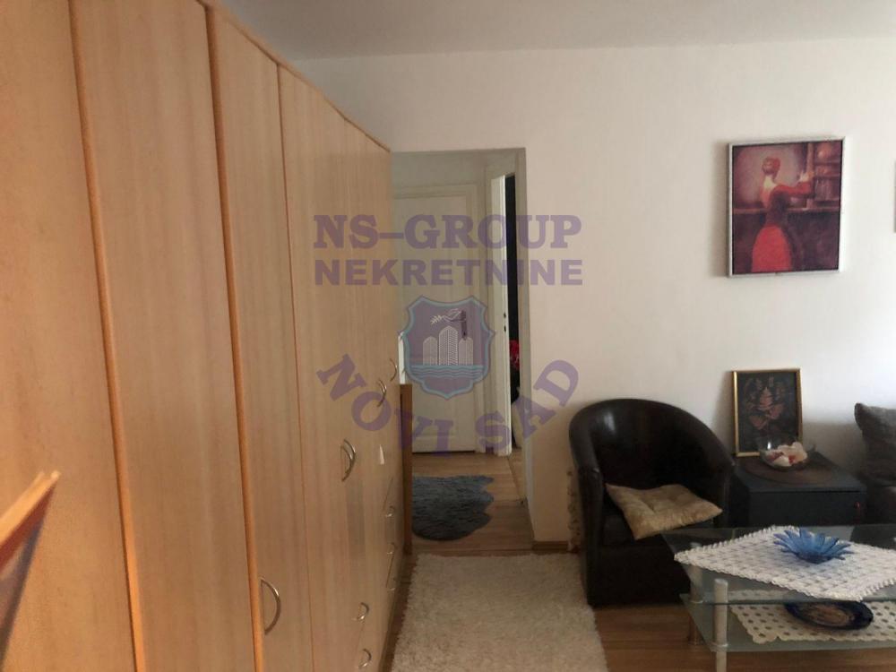 Slika 5 - Odlican dvosoban stan na Satelitu!