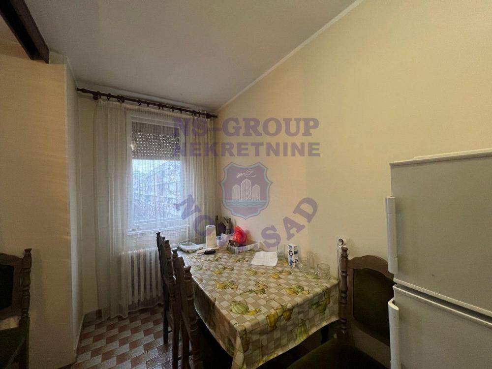 Slika 3 - Odlican dvosoban stan na Grbavici!