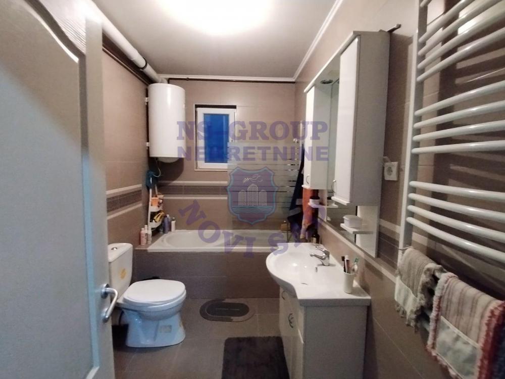 Slika 8 - Odličan četvorosoban stan na Adicama