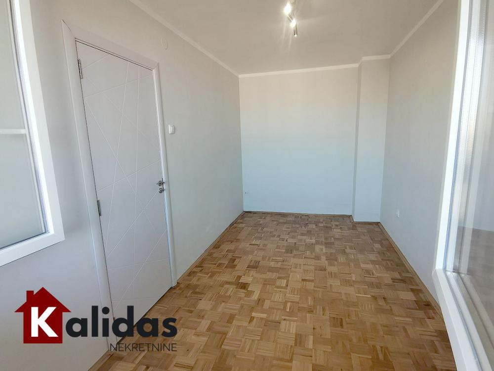 Slika 8 - Stan,NOVI SAD,NOVO NASELJE,kv: 59, € 157590, ID: 1008668