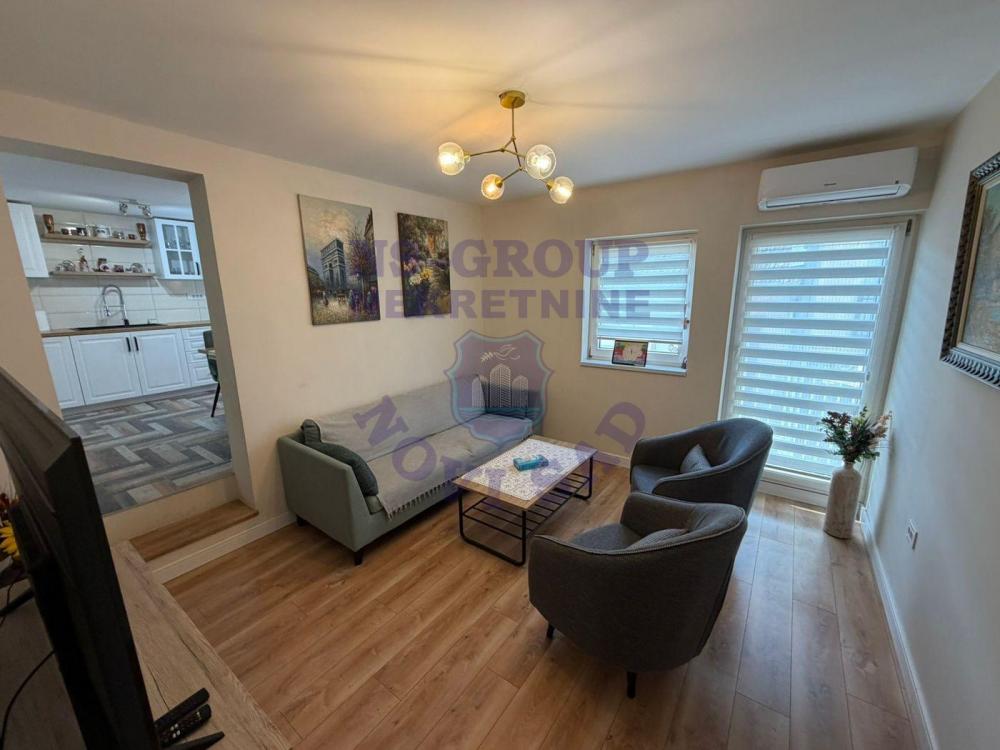 Slika 2 - Trosoban, 72m2, sa terasom