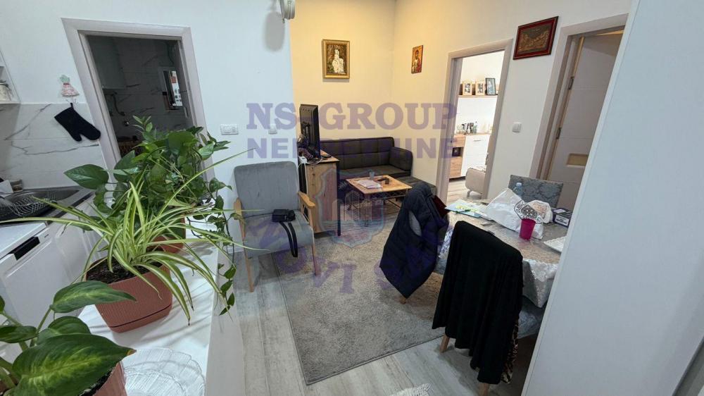 Slika 1 - Odličan dvoiposoban stan u Veterniku