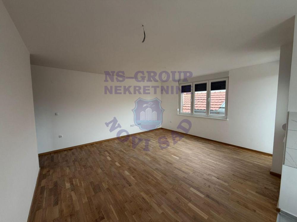 Slika 4 - Trosoban, 71m2, Adice Novi Sad, sa terasom, ima lift