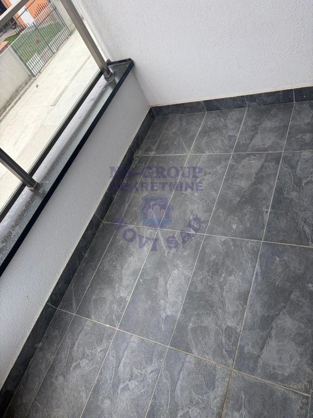 Slika 11 - Trosoban, 71m2, Adice Novi Sad, sa terasom, ima lift