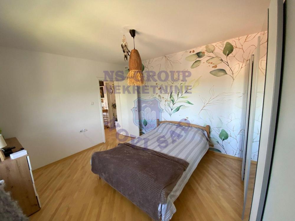 Slika 5 - Funkcionalan trosoban stan u Sremskoj Kamenici