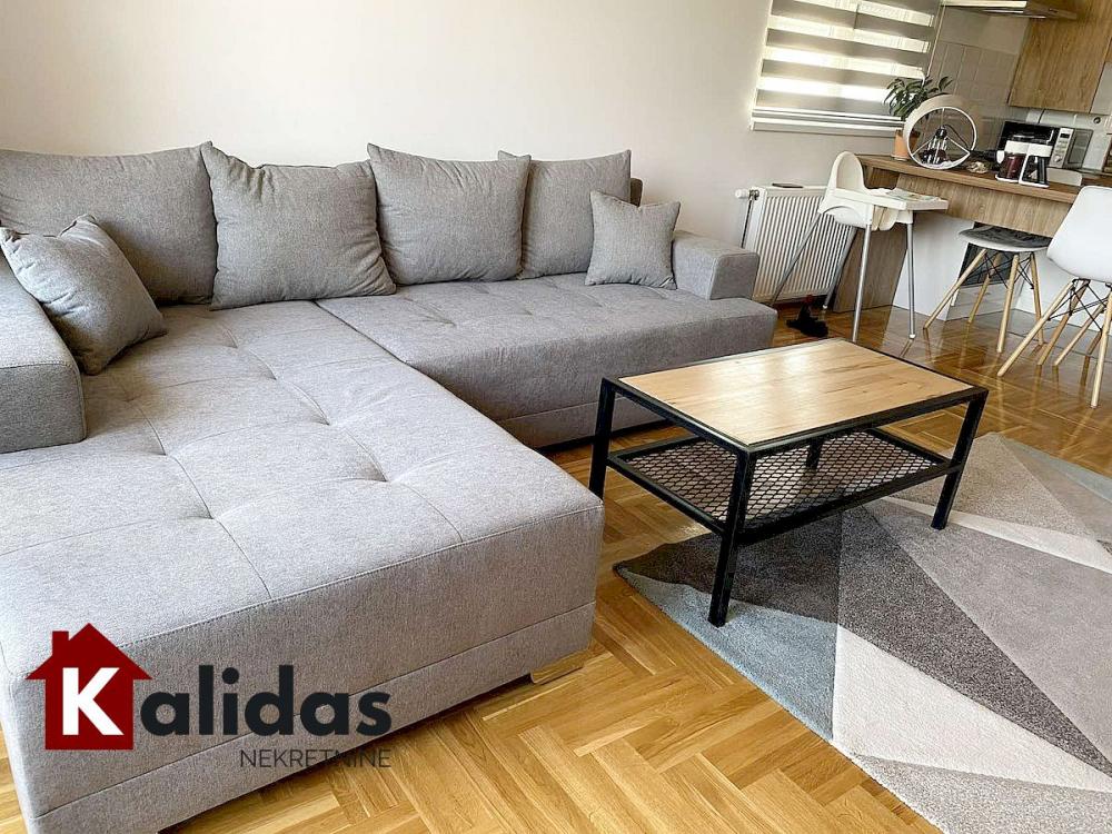 Slika 3 - Stan,NOVI SAD,KLISA,kv: 59, € 123600, ID: 1008717