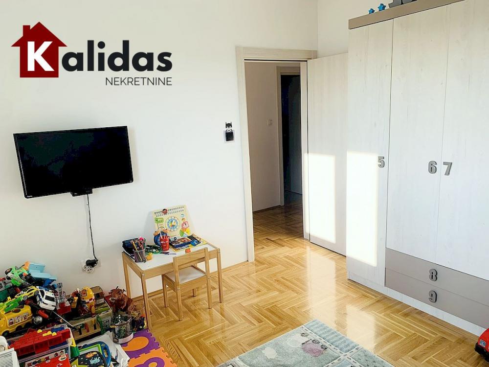 Slika 8 - Stan,NOVI SAD,KLISA,kv: 59, € 123600, ID: 1008717