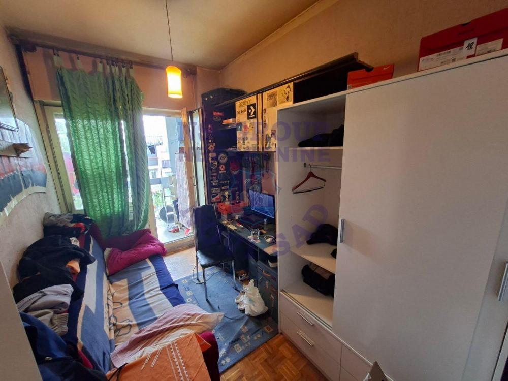 Slika 3 - Troiposoban stan na Limanu 2 