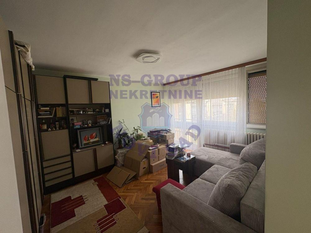 Slika 1 - 568299-Trosoban-70m2-Bulevar