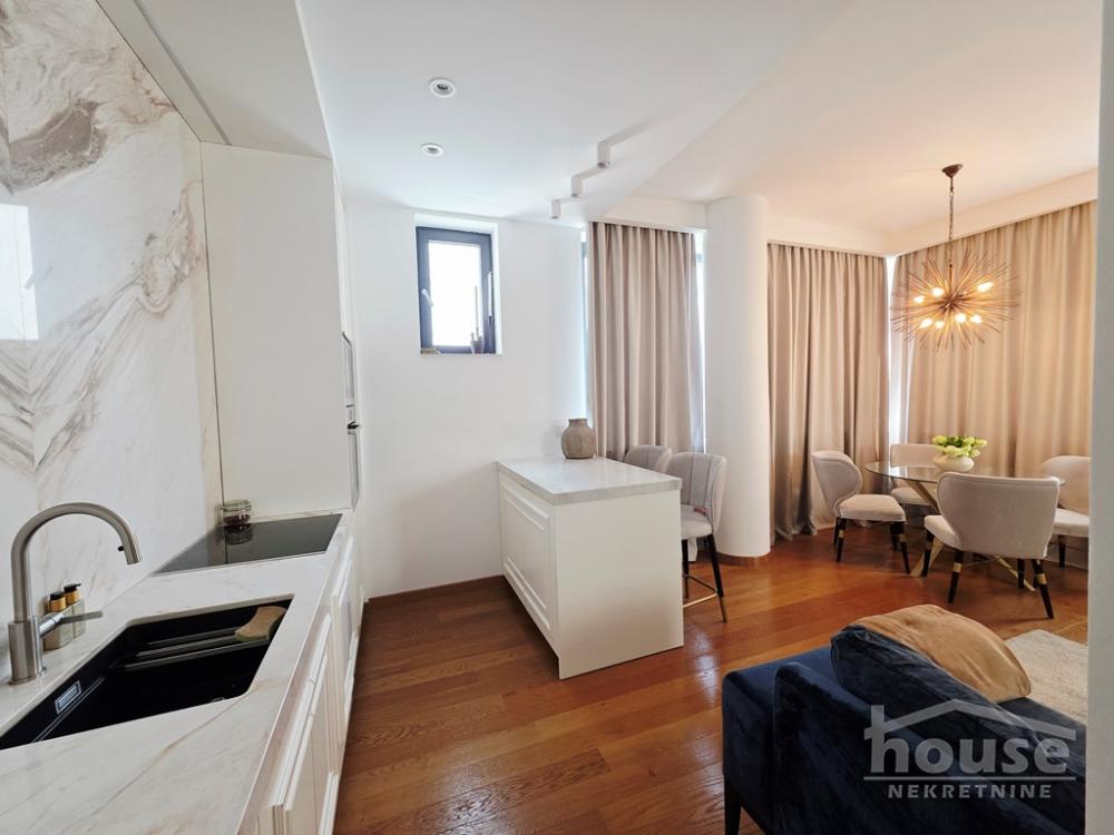 Slika 8 - Stan,NOVI SAD,CENTAR,kv: 73.00, € 474500, ID: 1065659