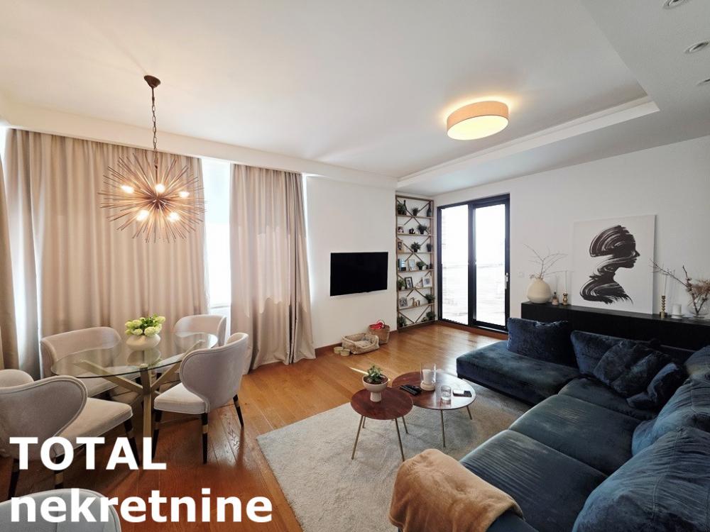 Slika 1 - Stan,NOVI SAD,CENTAR,kv: 73.00, € 474500, ID: 1102507