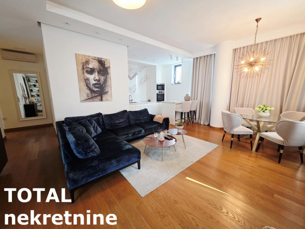 Slika 3 - Stan,NOVI SAD,CENTAR,kv: 73.00, € 474500, ID: 1102507