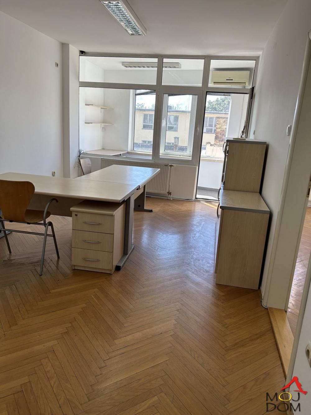 Slika 1 - Stan,NOVI SAD,BULEVAR,kv: 46, € 147290, ID: 1031515