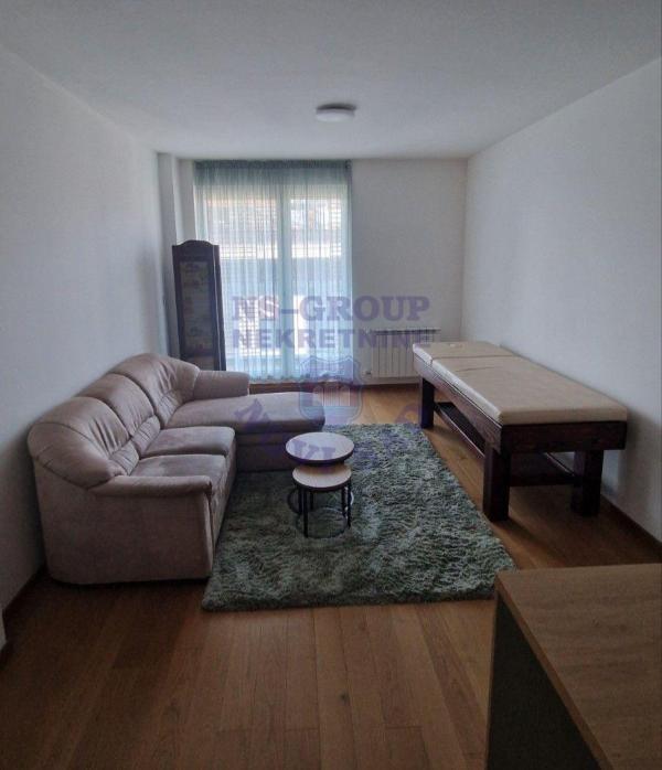 Glavna slika -Lux dvosoban stan na Bulevaru Evrope! 