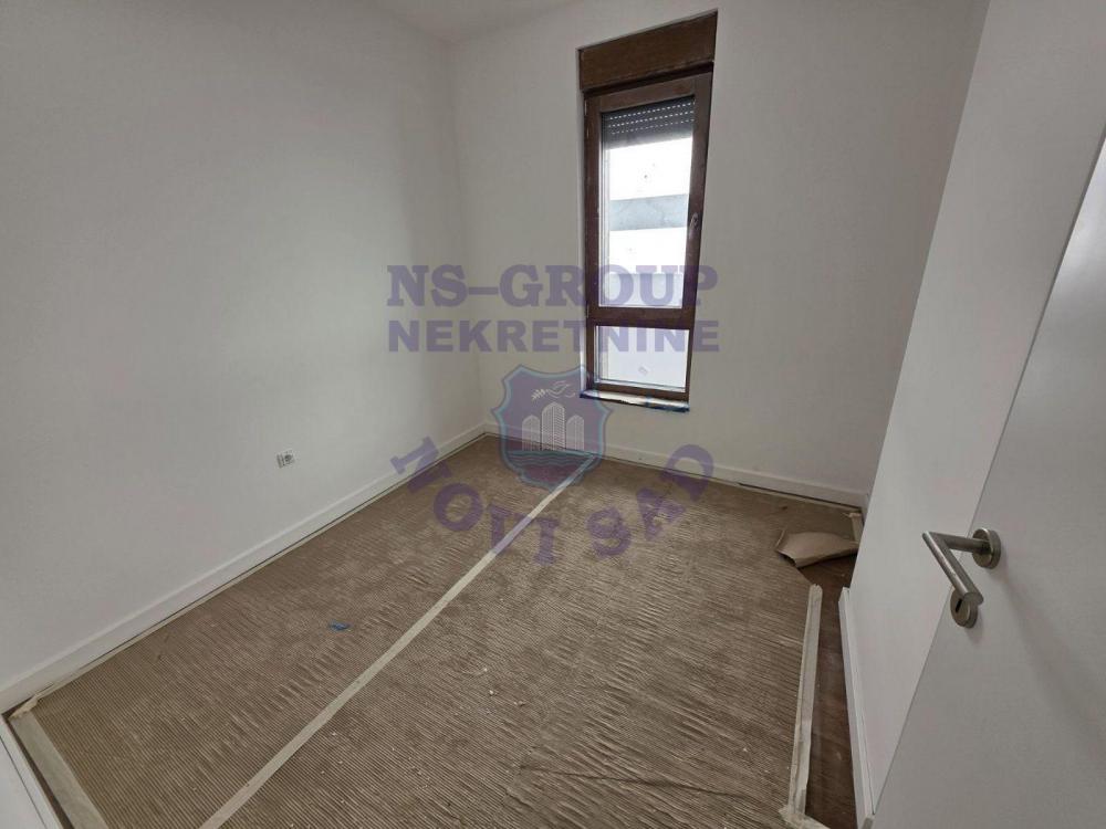 Slika 4 - Perfektan dvoiposoban stan savršenog rasporeda sa dva kupatila. 