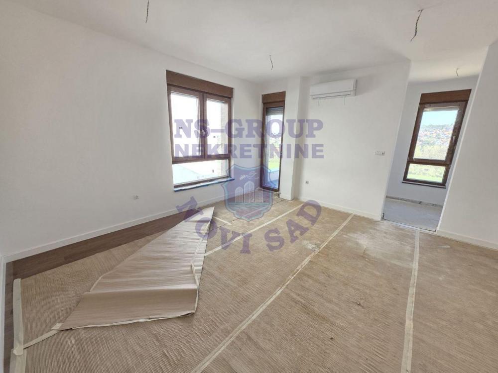 Glavna slika -Perfektan dvoiposoban stan savršenog rasporeda sa dva kupatila. 