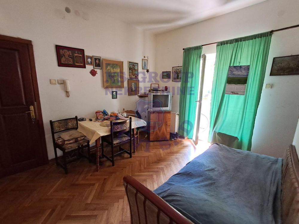 Slika 1 - Retko u ponudi, na prodaju komforan dvosoban stan u širem centru grada.