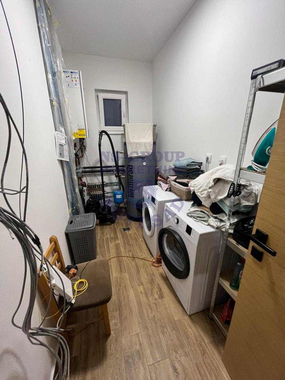 Slika 6 - Odličan četvorosoban stan na Klisi!