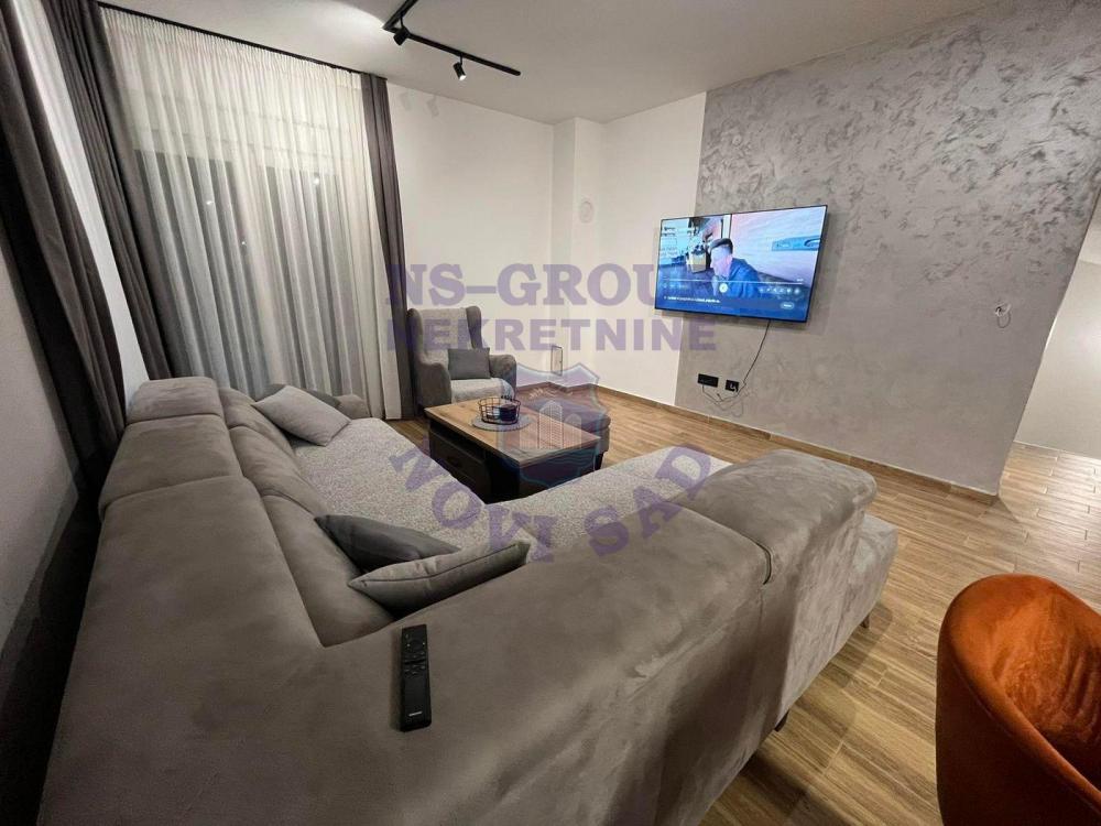 Slika 10 - Odličan četvorosoban stan na Klisi!