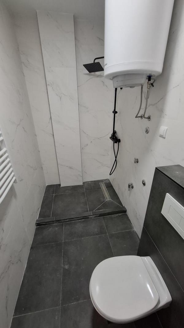 Slika 10 - NOV Trosoban stan 60m Detelinara