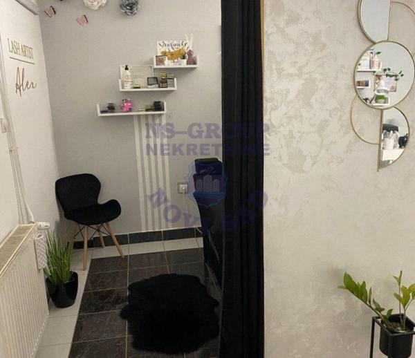 Slika 9 - Četvorosoban, 97m2, Bulevar patrijarha Pavla (Somborski bulevar) Novi Sad