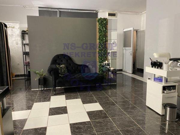 Glavna slika -Četvorosoban, 97m2, Bulevar patrijarha Pavla (Somborski bulevar) Novi Sad