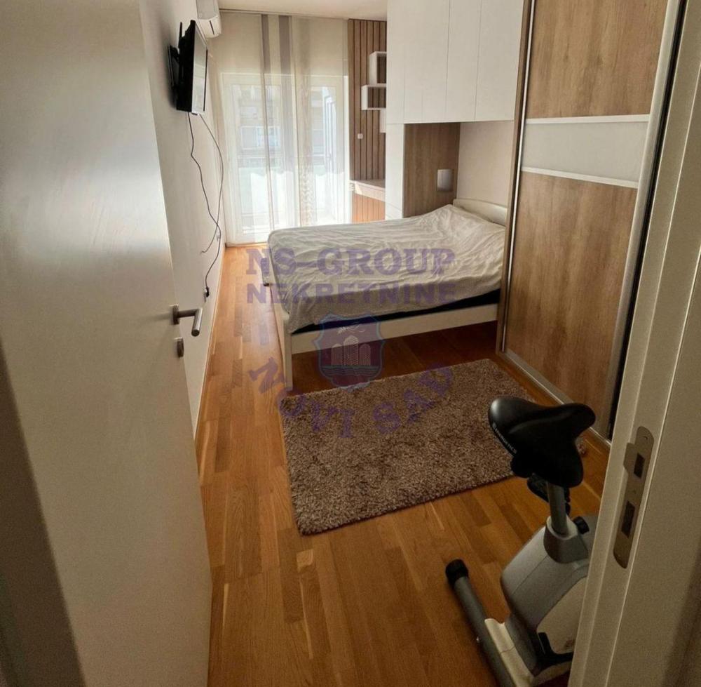 Slika 3 - Trosoban stan na Limanu 3