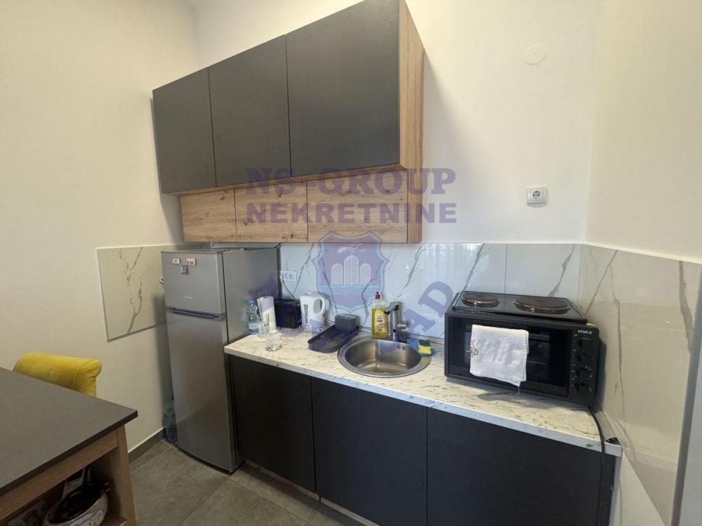 Slika 3 - Odlična garsonjera u Petrovaradinu