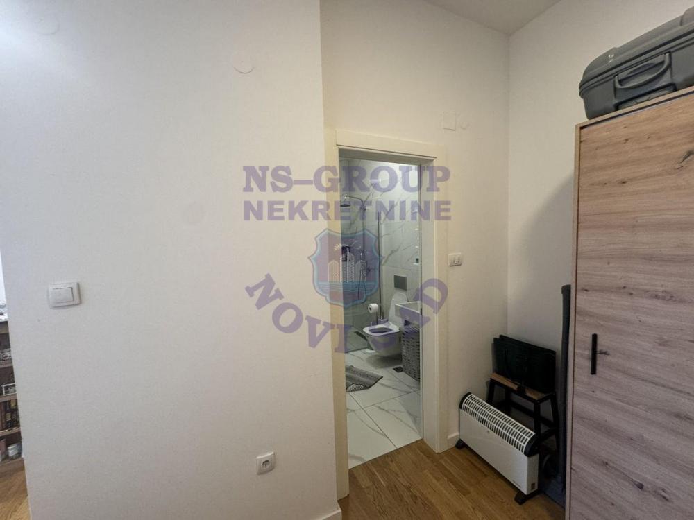 Slika 5 - Odlična garsonjera u Petrovaradinu