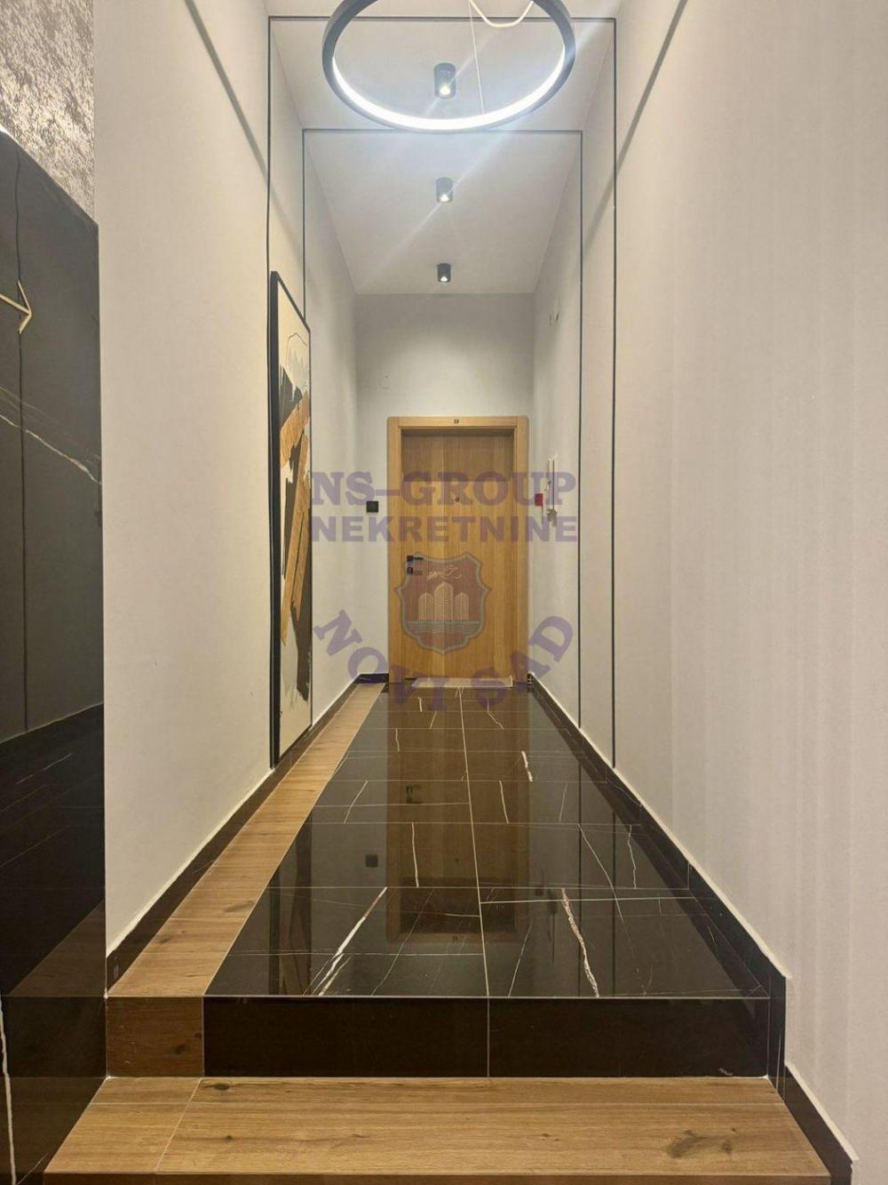 Slika 7 - Odlična garsonjera u Petrovaradinu