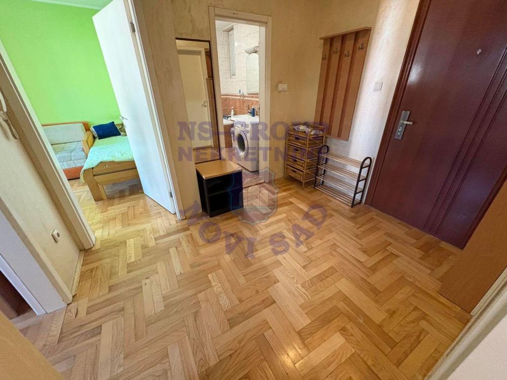 Slika 8 - Dvoiposoban, 55m2, Nova Detelinara Novi Sad, sa terasom, ima lift
