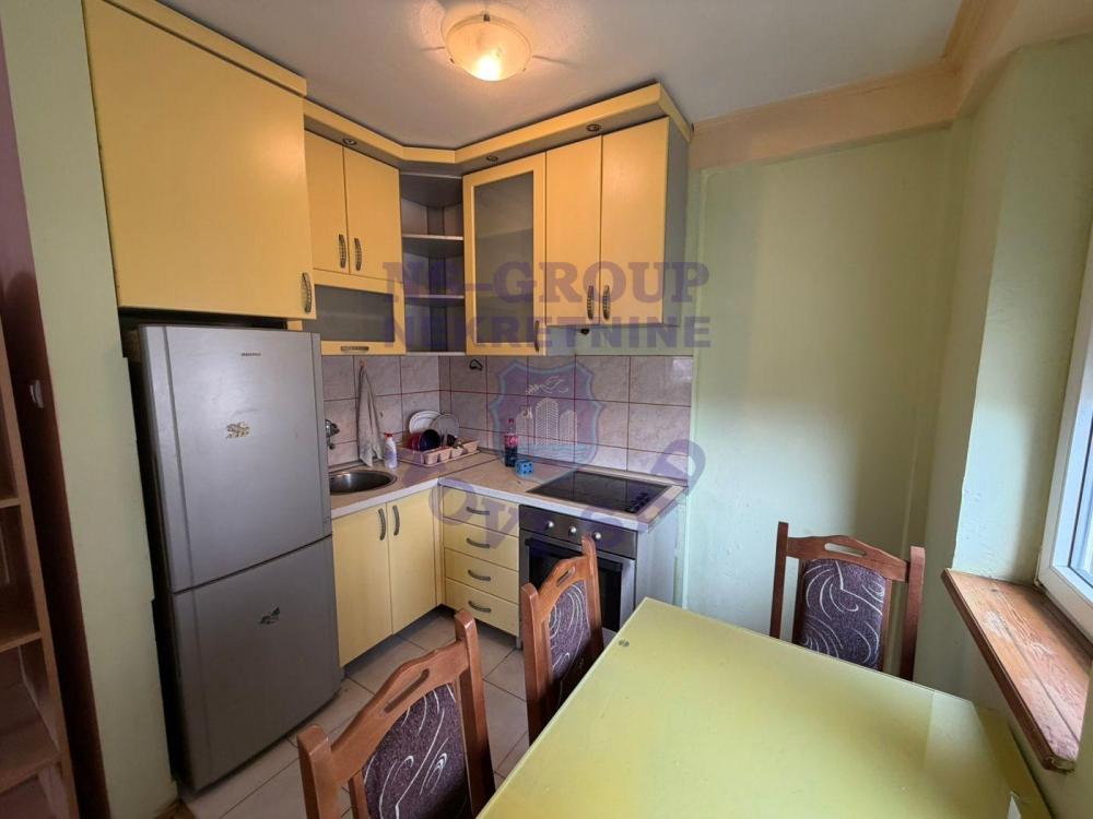 Slika 5 - Izuzetno funkcionalan stan na Novoj Detelinar