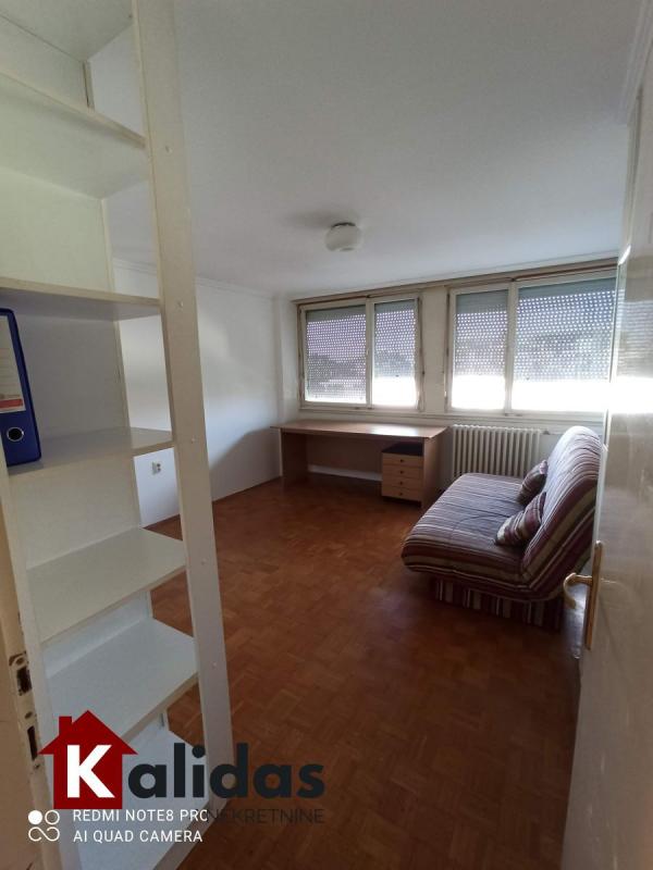 Slika 8 - Stan,NOVI SAD,LIMAN 2,kv: 56, € 185400, ID: 1008727