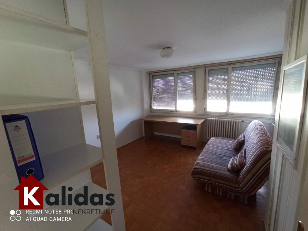 Slika 10 - Stan,NOVI SAD,LIMAN 2,kv: 56, € 185400, ID: 1008727