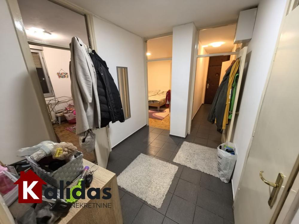 Slika 9 - Stan,NOVI SAD,LIMAN 1,kv: 77, € 200000, ID: 1008725