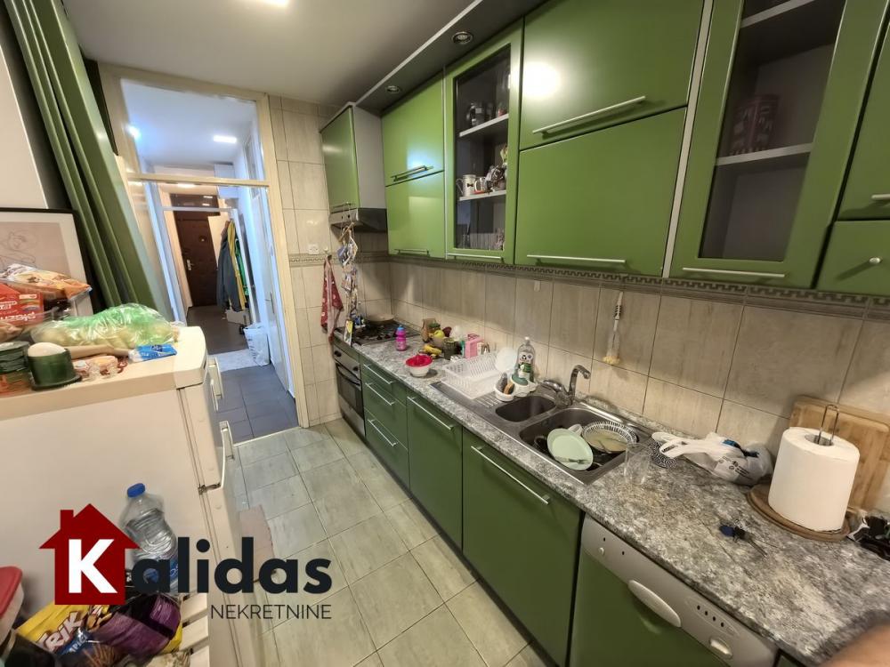 Slika 3 - Stan,NOVI SAD,LIMAN 1,kv: 77, € 200000, ID: 1008725