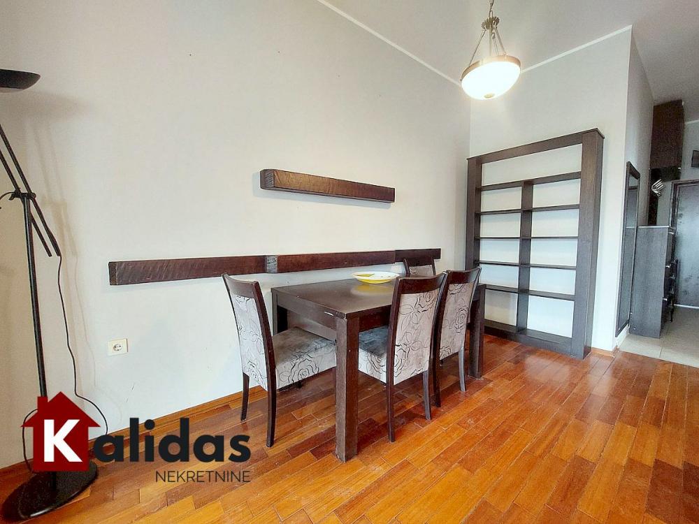 Slika 6 - Stan,NOVI SAD,BULEVAR EVROPE,kv: 67, € 170000, ID: 1008728