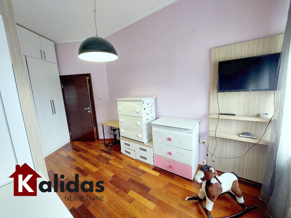 Slika 10 - Stan,NOVI SAD,BULEVAR EVROPE,kv: 67, € 170000, ID: 1008728