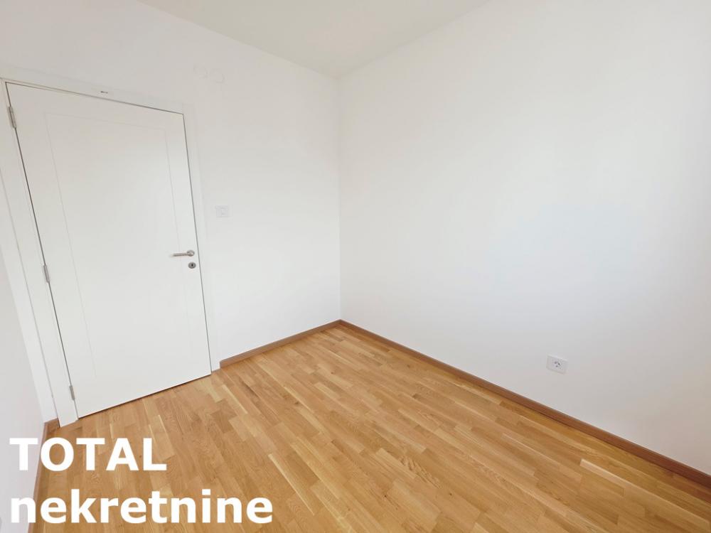 Slika 6 - Stan,NOVI SAD,AVIJACIJA,kv: 74.00, € 165000, ID: 1102532