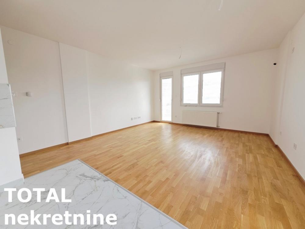 Slika 1 - Stan,NOVI SAD,AVIJACIJA,kv: 74.00, € 165000, ID: 1102532