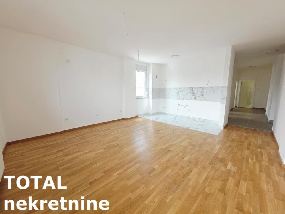 Slika 3 - Stan,NOVI SAD,AVIJACIJA,kv: 74.00, € 165000, ID: 1102532